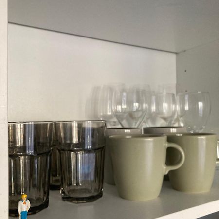 Apartamento Nice West Cosy Flat Balcony, Near Airport, Train, Beach, Public Transport, Supermarket, Comfortable And Well Equipped Exterior foto